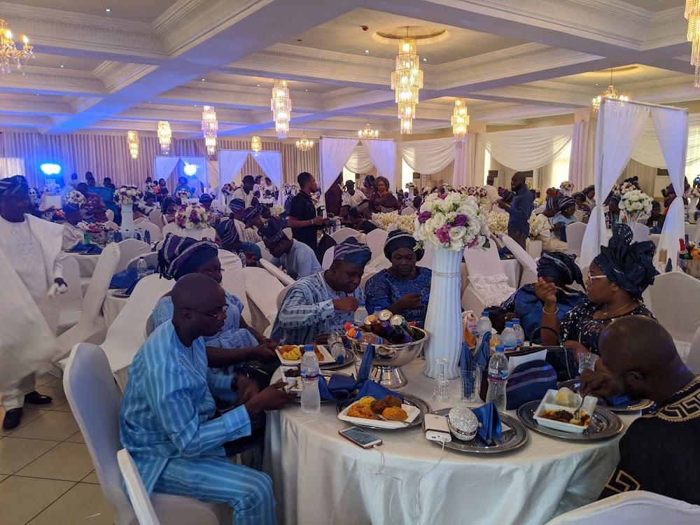 Kola Daisi Civic Centre Hall - wedding venue in Oyo